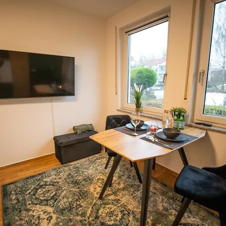 Апартаменты Rr - Cozy - Parking - Kitchen - Wifi Магдебург