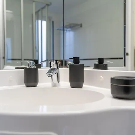 Rr - Cozy - Parking - Kitchen - Wifi *